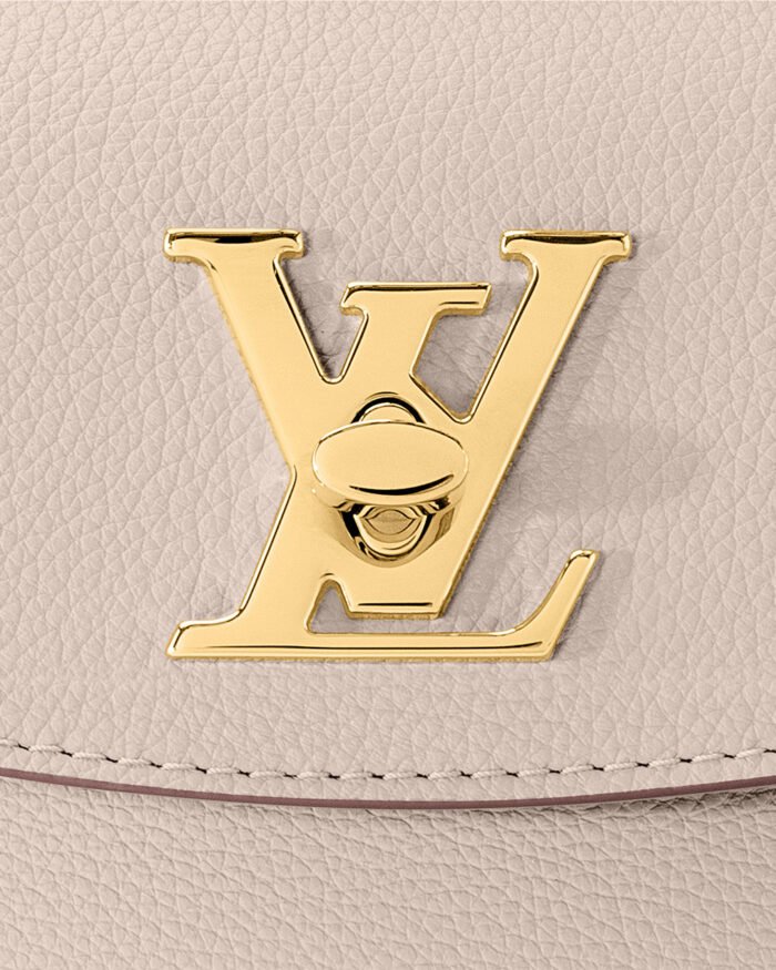 Louis Vuitton12